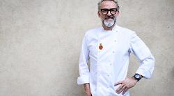Massimo Bottura, i piatti più iconici dello chef tristellato: la Top 10