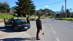Terni, nascondono i cosmetici rubati sotto il body. Tre donne straniere denunciate dai carabinieri per furto