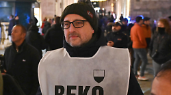 Beko in crisi, don Lo Cicero spiega la sua presenza alla fiaccolata