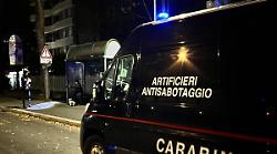 Terni, pacco sospetto alla fermata dell'autobus dell'ospedale.  Zona cinturata, intervengono gli artificieri