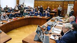 Ast-Arvedi, Urso: "Entro febbraio l'accordo di programma". A gennaio il tavolo tecnico per definire le agevolazioni e il nodo energia