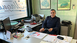 Meccanico storico chiude l'officina dopo 44 anni, nessuno la rileva: "La cedo in comodato d'uso gratis"