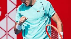 Si ferma l'avventura di Passaro ad Hong Kong: passa lo spagnolo Martinez (6-4-6-4)