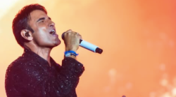Sal da Vinci, chi è il cantante ospite a Verissimo: dal debutto musicale a sei anni, alla rinascita artistica grazie al brano Rossetto e Caffè