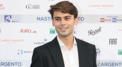 Chi è Leonardo Maltese, il protagonista di Leopardi - il poeta dell'infinito: dalla carriera cinematografica all'amore per la musica