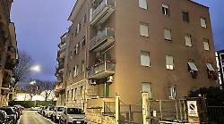 Terni, insegnante in pensione accoltellata: la procura apre fascicolo contro ignoti per rapina aggravata e lesioni con sfregio del viso