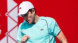 Australian Open, Passaro verso il tabellone principale: battuto Barranco Cosano (4-6, 6-3, 7-6)