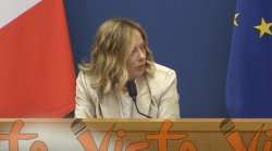 Giorgia Meloni risponde alla domanda del direttore del Corriere dell'Umbria e Gruppo Corriere Sergio Casagrande