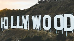 Hollywood: ecco quando e perché nacque la scritta diventata simbolo di Los Angeles e del cinema