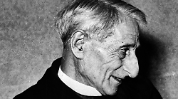 Don Luigi Sturzo, l'anima dell'antifascismo italiano: gli scontri del prete sinistro con Benito Mussolini e chiesa