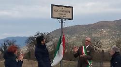 Acquasparta, inaugurata via Aldo Cardinalini. Omaggio al fondatore dell'azienda tessile che d&agrave; lavoro a 120 persone