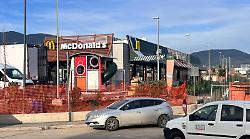 Terni, apre nuovo ristorante McDonald’s di via Urbinati in zona ospedale: 42 assunzioni di ragazzi ternani