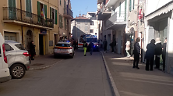 Cede porzione di solaio e cade, stazionarie le condizioni dell'idraulico di Tavernelle