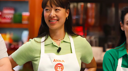 Anna Yi Lan Zhang, chi è la concorrente di MasterChef Italia 14, in onda stasera in tv su Sky Uno giovedì 6 febbraio: scopri la sua storia