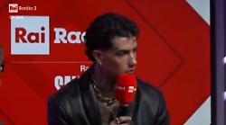 Collana-gate a Sanremo, Tony Effe furioso: "E' come togliere l'abbronzatura a Carlo Conti. Per me il Festival finisce qui"