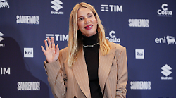 Alessia Marcuzzi a Sanremo, tutti gli amori della conduttrice: dai figli con Simone Inzaghi e Francesco Facchinetti alla rottura col marito