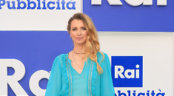 Carolina Di Domenico ospite da Caterina Balivo a La Volta Buona su Rai 1, giovedì 20 febbraio: ecco chi è il famoso marito della conduttrice