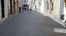 Spoleto, arrestato due volte in un pomeriggio, tre giorni dopo evade e torna a seminare il panico in corso Garibaldi