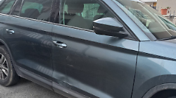 Terni, tampona auto mentre fa retromarcia e fugge a tutto gas. Il proprietario dovrà pagare mille euro per le riparazioni