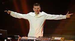 Gabry Ponte, chi è l'artista del brano Tutta l'Italia: il successo con gli Eiffel 65, l'operazione al cuore e la figlia