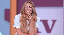 Mia Ceran, chi è la  giornalista e conduttrice di Tv Talk su Rai 3: dall'infanzia a Miami allo stage presso la sede italiana della CNN