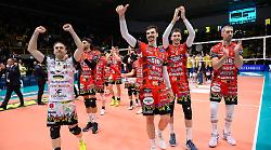 La Sir sbanca Modena 3-0 e prenota un posto in semifinale scudetto