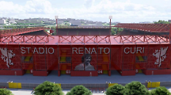 Perugia, i lavori allo stadio Curi inizieranno a metà giugno: si parte dalla gradinata, poi la copertura della Curva Nord. Ecco il programma e quanto durerà il cantiere