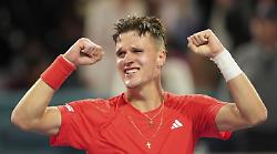Jakub Mensik, chi è il tennista che ha trionfato al Masters 1000 di Miami: età, nazionalità, ranking e titoli
