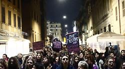 Femminicidio Ilaria Sula, centinaia di studentesse in marcia nel quartiere di Roma dove viveva la 22enne