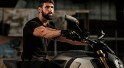 Gilles Rocca ospite oggi in tv su Rai 1 da Caterina Balivo a La Volta Buona: scopri il suo ultimo personaggio nel film L’Ultima Sfida 