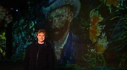 Alberto Angela torna con la nuova stagione di Ulisse stasera in tv su Rai 1. Puntata dedicata a van Gogh: le anticipazioni