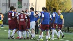 Nonno gol debutta a 64 anni: la favola di Maroni della Grs Terni