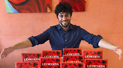 Gabriele Paolini eliminato da L'Eredità, il super-campione dei record: 33 puntate per 300 mila euro. E' il terzo migliore di sempre