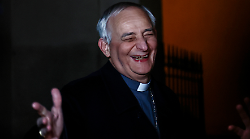 Chi è Matteo Maria Zuppi, il Cardinale vicino allo stile di Papa Francesco tra i favoriti per la successione