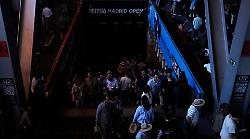 Blackout colpisce la spagna, disagi a trasporti e internet: si teme un possibile cyberattacco. Caos anche in Portogallo e Francia
