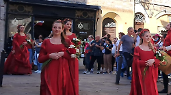 Assisi, presentate le dieci Madonne Primavera. Tutto pronto per il Calendimaggio 