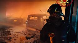 Incendio al parcheggio Matteotti: danni ingenti e sequestro parziale dell'area