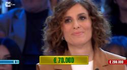 Speciale Affari Tuoi, Benedetta da Marsciano accetta 70 mila euro ma nel pacco ne aveva 200 mila: ecco come è andata