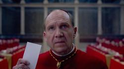 Conclave stasera in tv domenica 5 maggio su Sky Cinema: trama e cast del film più attuale del momento