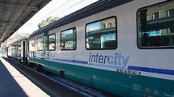 Orvieto, intercity sulla linea lenta. Ritardi e disagi per i pendolari. I senatori del Pd chiedono un incontro al ministero