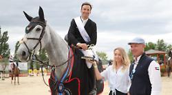 Montefalco ancora capitale dell'equitazione: show di cavalieri e amazzoni a una kermesse internazionale