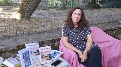 Un pomeriggio a tu per tu con gli scrittori, torna la Panchina dei libri: prima tappa Campello sul Clitunno