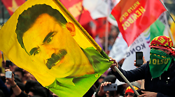 Turchia, il Pkk annuncia scioglimento e disarmo: una nuova fase politica per i diritti curdi dopo l'appello del fondatore Öcalan