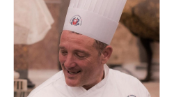 Lodovichi presidente dei Cuochi della Toscana: "Bistecca alla fiorentina semplice solo all'apparenza". L'arte della cucina, gli eventi, i giovani