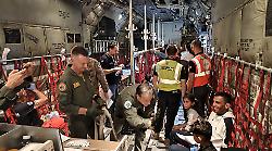 Medico e infermiere aretini nella missione Medevac per curare in Italia 14 bambini di Gaza