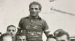La storia di Gino Centogambe, il fenomeno eugubino che visse gli orrori della guerra e che si guadagnò la stima di Bartali