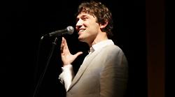 Al Teatro Secci di Terni la Filarmonica Umbra porta il tributo a Giorgio Gaber con "Il profeta scorretto" di Riccardo Leonelli