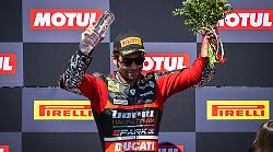 Mondiale Superbike, Petrucci due volte sul podio nella Superpole e in Gara 1