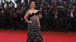 Festival di Cannes 2025, sul red carpet trionfa la moda d'archivio. Tutti i look vintage visti fino ad ora 