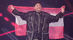 L’Austria vince l’Eurovision con JJ: quinto posto per Lucio Corsi